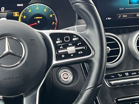 Used 2022 Mercedes-Benz GLC 300 4MATIC image 21