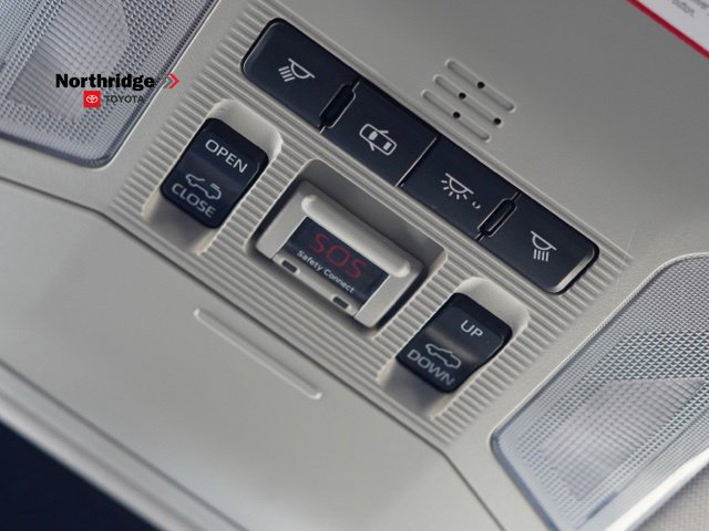 Used 2019 Toyota RAV4 XLE w/ Carpet Mat Package FWD image 36