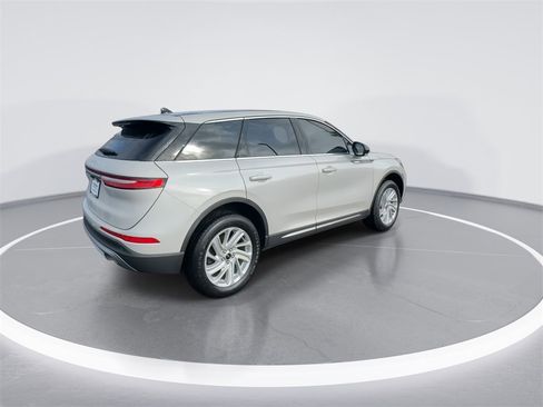 Used 2023 Lincoln Corsair FWD image 8