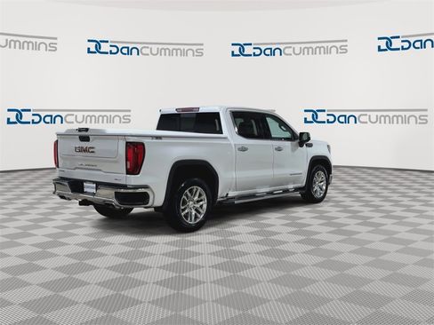 Used 2021 GMC Sierra 1500 SLT w/ SLT Premium Plus Package image 8