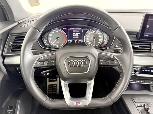 Used 2020 Audi SQ5 Premium w/ Convenience Package image 60