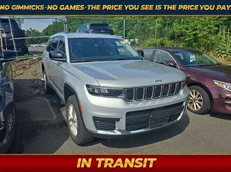 Used 2022 Jeep Grand Cherokee L Laredo w/ Luxury Tech Group I AWD/4WD video 1