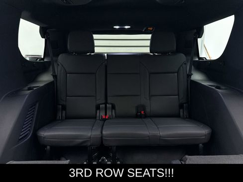 Used 2023 Chevrolet Tahoe LT w/ LT Signature Package AWD/4WD image 12