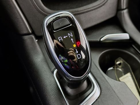 Used 2019 Cadillac XT5 Platinum image 21