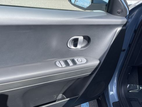 Certified 2024 Hyundai Ioniq 5 SEL RWD image 17