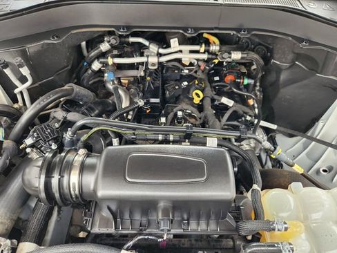 Used 2022 Ford Explorer 4WD image 31