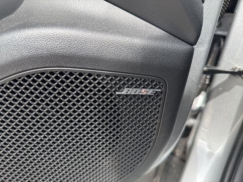 Used 2025 Hyundai Tucson Limited FWD image 16