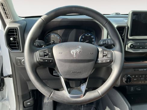 Used 2024 Ford Bronco Sport Badlands w/ Premium Package image 12