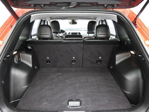 Used 2021 Jeep Cherokee Trailhawk w/ Technology Group image 15