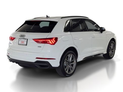 New 2025 Audi Q3 2.0T Premium image 9