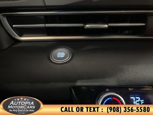 Used 2023 Hyundai Elantra SEL w/ Cargo Package image 29