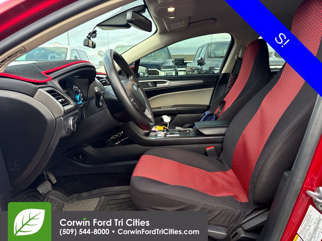 Used 2020 Ford Fusion S FWD image 2