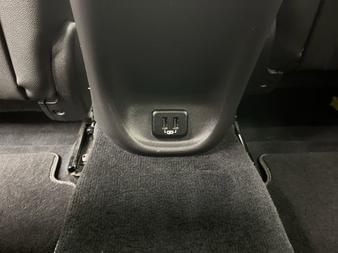 Used 2018 Buick Regal Preferred w/ Driver Confidence Package #1 image 12