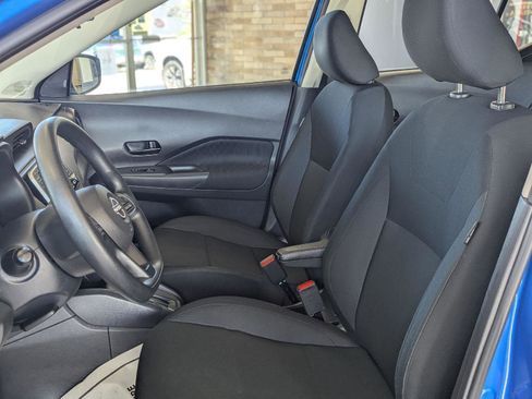 Used 2024 Nissan Kicks S FWD image 17