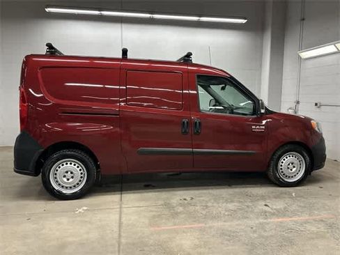Used 2019 RAM ProMaster City Tradesman image 3
