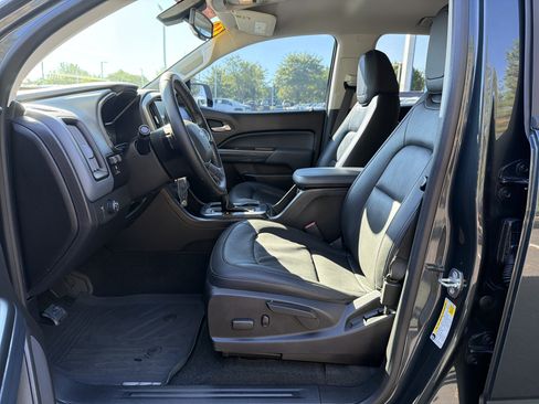 Used 2018 Chevrolet Colorado Z71 RWD image 16