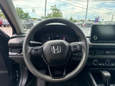 Used 2024 Honda Accord LX image 19