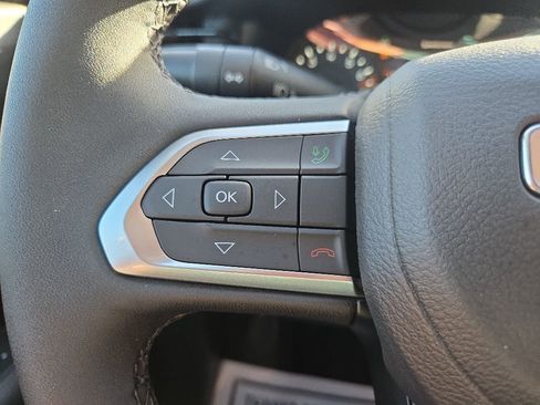 New 2026 Jeep Compass Latitude AWD/4WD image 38