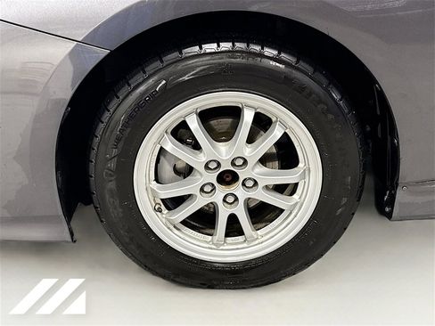 Used 2017 Toyota Prius Two image 31