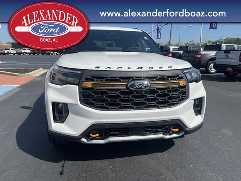 New 2026 Ford Explorer Tremor image 5