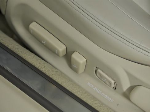 Used 2005 Lexus SC 430 Convertible image 26