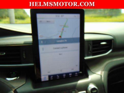Used 2020 Ford Explorer Platinum w/ Premium Technology Package AWD/4WD image 26