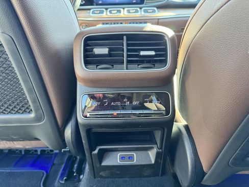 Certified 2026 Mercedes-Benz GLS 450 GLS 450 image 18