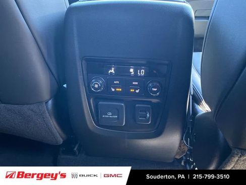 Certified 2023 Buick Enclave Avenir w/ Avenir Technology Package AWD/4WD image 25