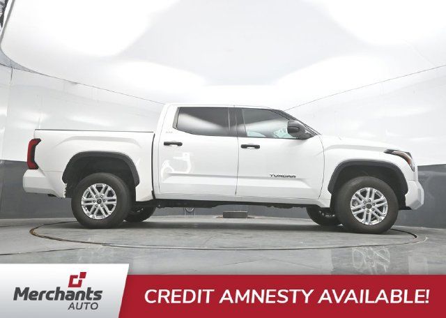 Used 2023 Toyota Tundra SR5 AWD/4WD image 39