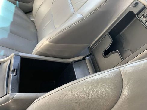 Used 2003 Toyota Avalon XL FWD image 23