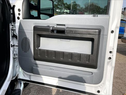 Used 2012 Ford F250 XL w/ PWR Equipment Group image 22