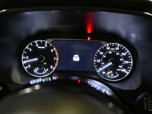 Used 2023 Nissan Rogue SV AWD/4WD image 35