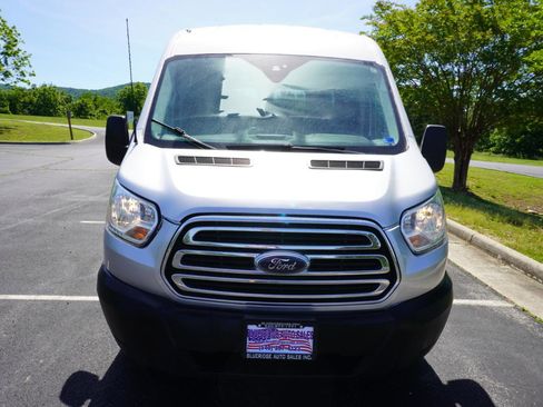 Used 2019 Ford Transit 350 XLT RWD image 22