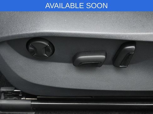 Used 2022 Volkswagen Taos SE AWD/4WD image 10