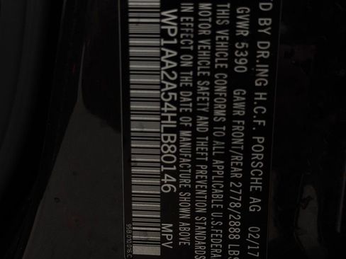 Used 2017 Porsche Macan Base image 47