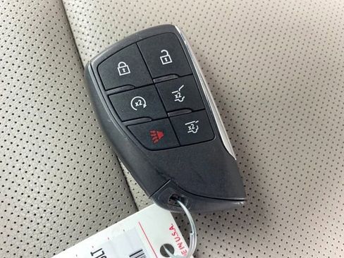 Certified 2024 GMC Yukon SLT AWD/4WD image 25