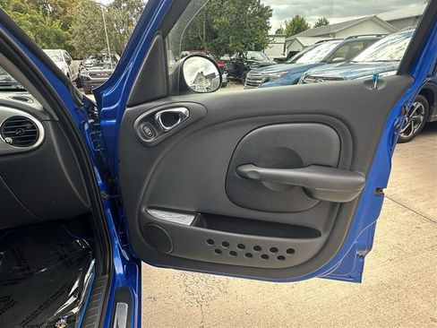 Used 2005 Chrysler PT Cruiser GT w/ Chrome Accents Group FWD image 35