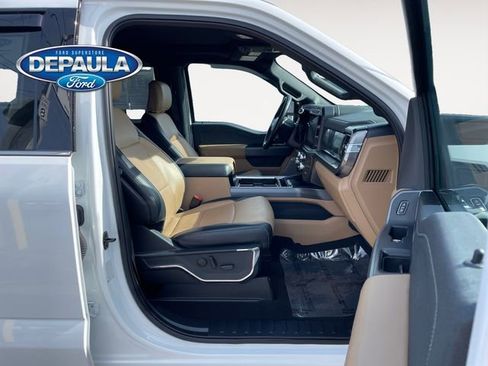 Used 2024 Ford F250 Lariat w/ Chrome Package image 19