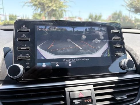 Used 2022 Honda Accord Sport image 17