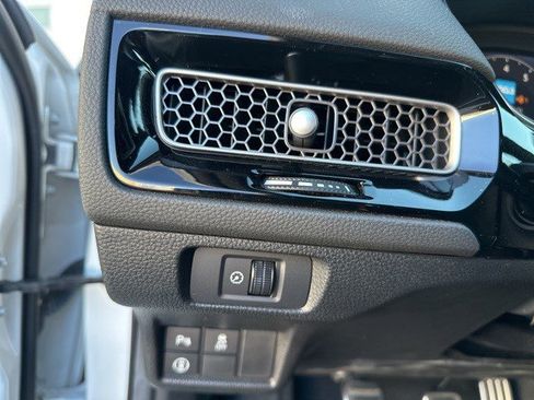 Used 2024 Honda Civic Sport Touring image 21