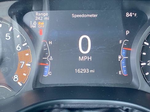 Used 2023 Jeep Compass Latitude w/ Convenience Group AWD/4WD image 21