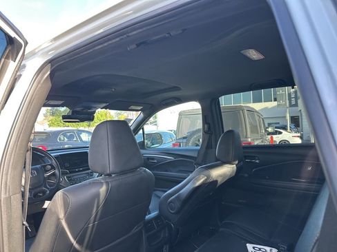 Used 2021 Honda Passport EX-L image 12