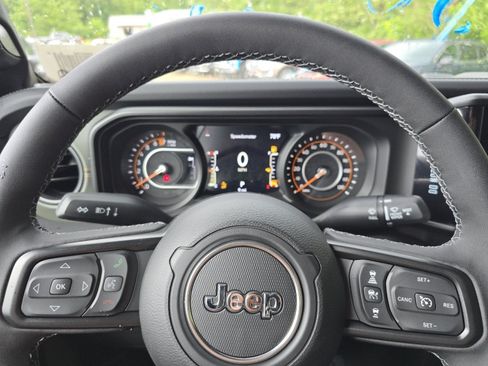 New 2026 Jeep Gladiator Mojave AWD/4WD image 14