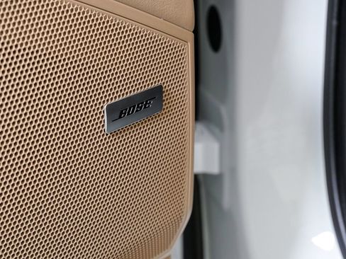 New 2026 Porsche Cayenne AWD image 7