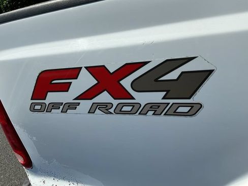 Used 2006 Ford F350 Lariat AWD/4WD image 27