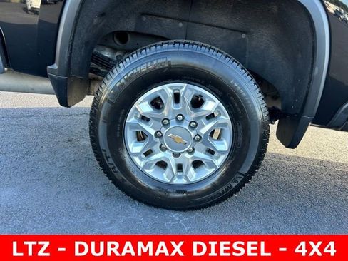 Used 2024 Chevrolet Silverado 2500 LTZ w/ LTZ Plus Package image 7