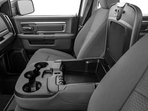 Used 2017 RAM 1500 Big Horn AWD/4WD image 18