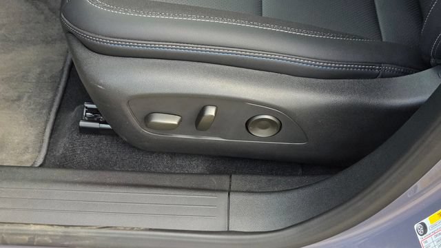 Used 2026 Chevrolet Equinox EV LT FWD image 14