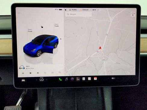 Used 2023 Tesla Model Y Long Range AWD/4WD image 23