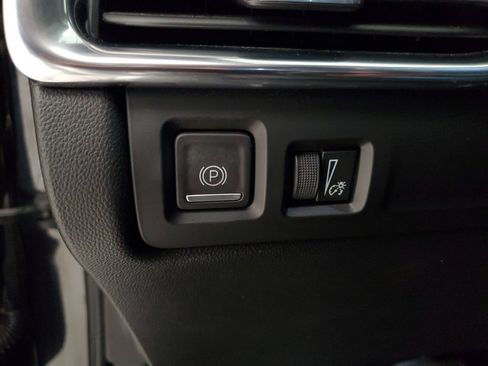 Used 2023 Cadillac XT4 Premium Luxury w/ Enhanced Visibility Package AWD/4WD image 14